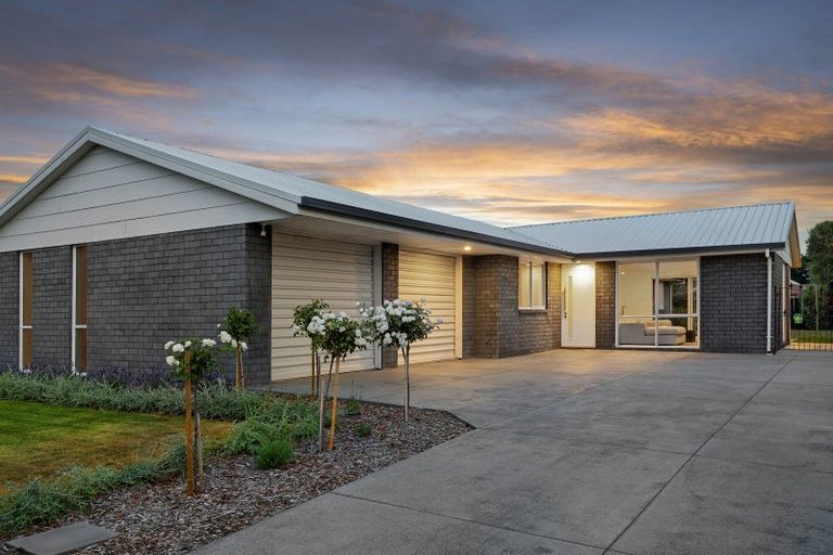 Photo of property in 9 Roydon Drive, Templeton, Christchurch, 8042