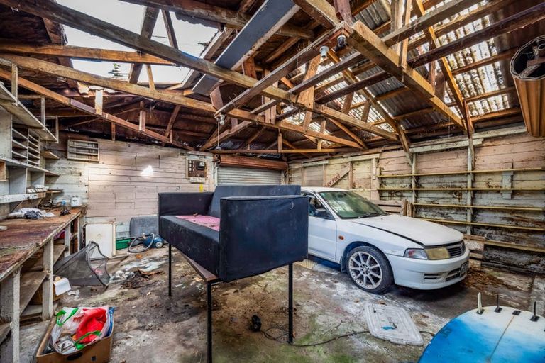 Photo of property in 87 Whitcombe Road, Opunake, 4616