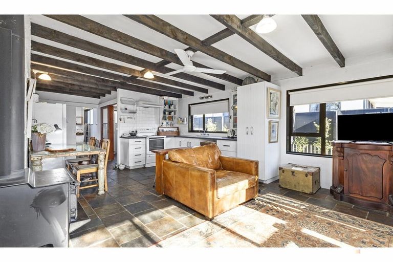 Photo of property in 23 South Terrace Road, Geraldine, 7930