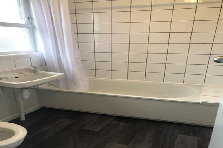 Photo of property in 122 Elizabeth Drive, Tokoroa, 3420