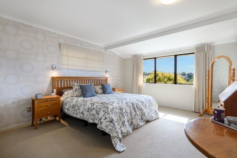 Photo of property in 42 Hillcrest Road, Otumoetai, Tauranga, 3110