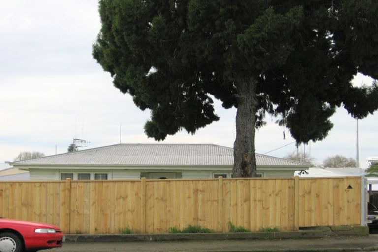 Photo of property in 77c Lake Road, Frankton, Hamilton, 3204