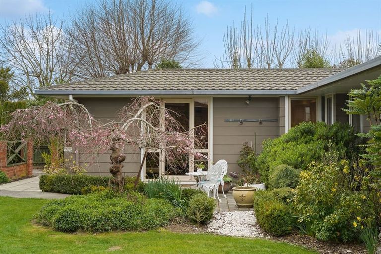 Photo of property in 24 Erica Street, Papanui, Christchurch, 8053