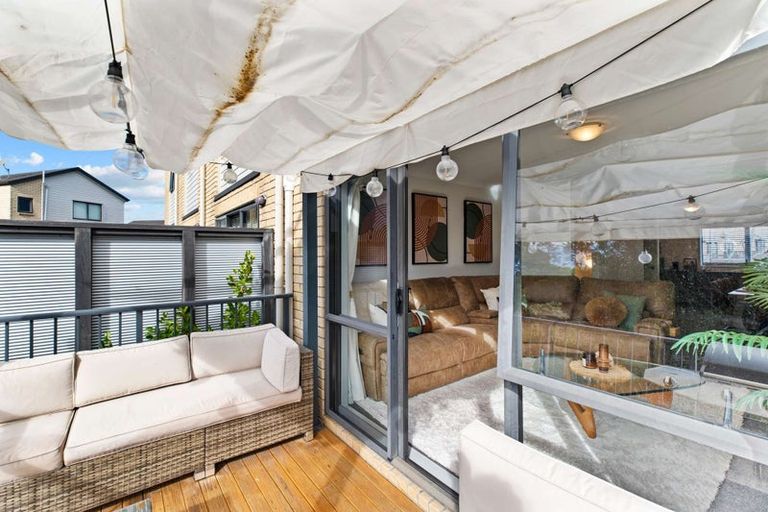 Photo of property in St Claire Village, 75/172 Mcleod Road, Te Atatu South, Auckland, 0610