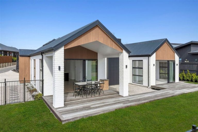 Photo of property in 58 Les Wakefield Road, Mapua, 7005