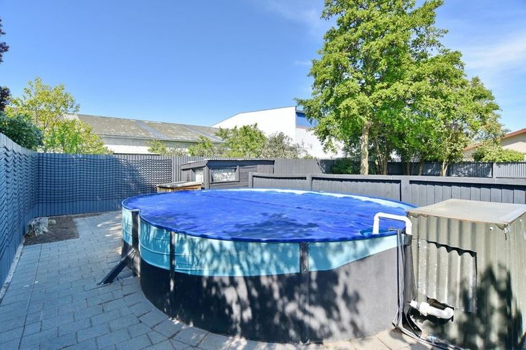 Photo of property in 5 Hegan Place, Rangiora, 7400