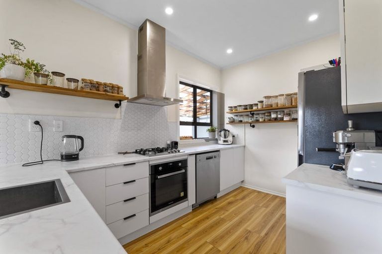 Photo of property in 1576 South Road, Manutahi, Patea, 4598