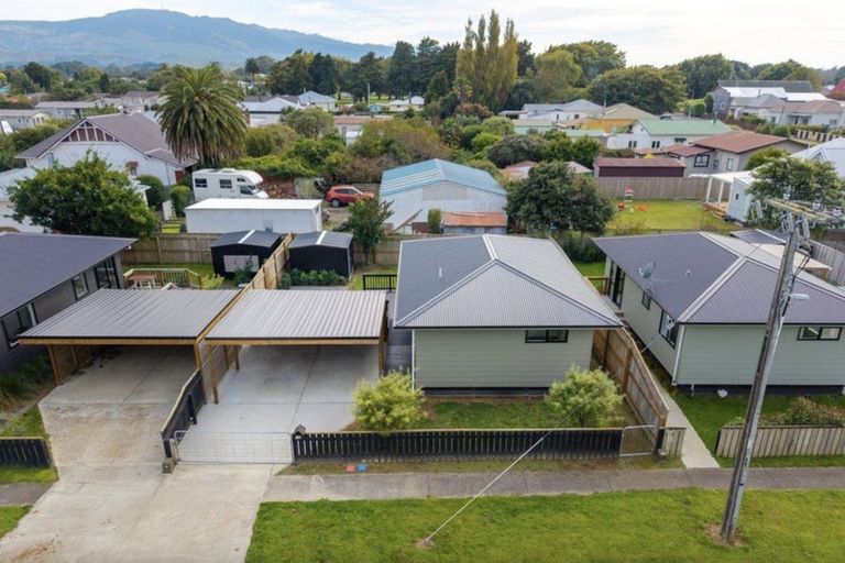 Photo of property in 15 Hall Street, Woodville, 4920