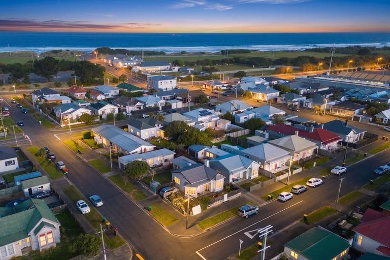 Photo of property in 49 Douglas Street, Saint Kilda, Dunedin, 9012
