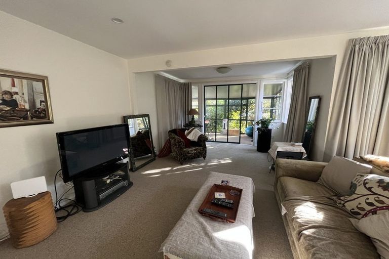 Photo of property in 2a Brassey Road, Saint Johns Hill, Whanganui, 4500