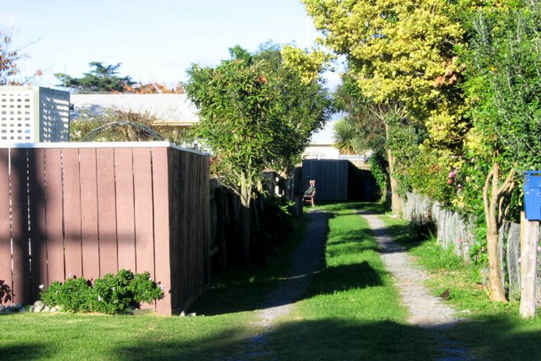 Photo of property in 103b Rangiuru Road, Otaki Beach, Otaki, 5512