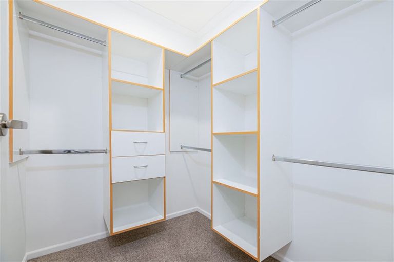 Photo of property in 29 Sapperton Drive, Henderson, Auckland, 0612