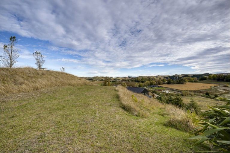 Photo of property in 76 Te Kapua Rise, Puketapu, Napier, 4182