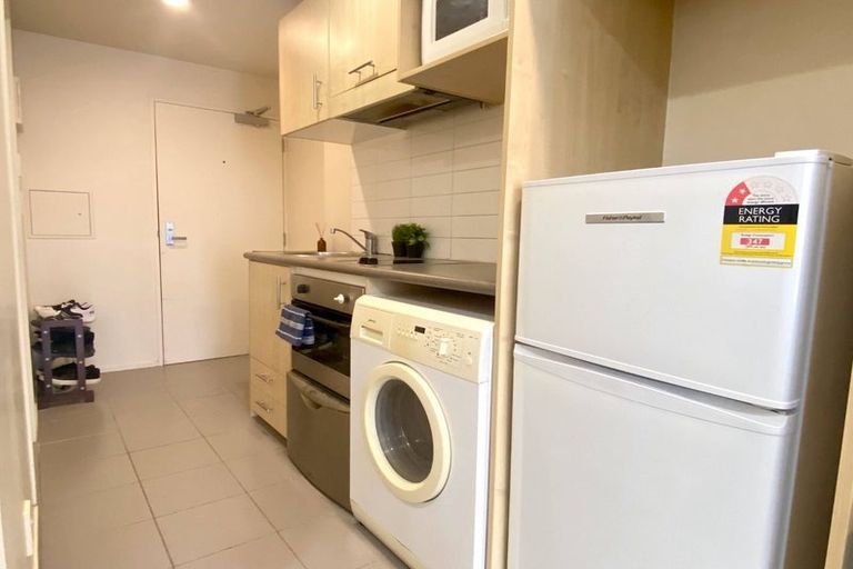 Photo of property in 23 Emily Place, Bellevue, Tauranga, 3110
