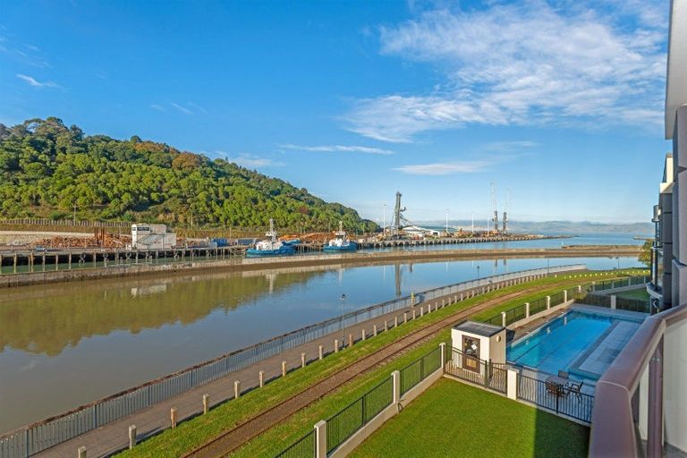 Photo of property in 307/2 Reads Quay, Gisborne, 4010