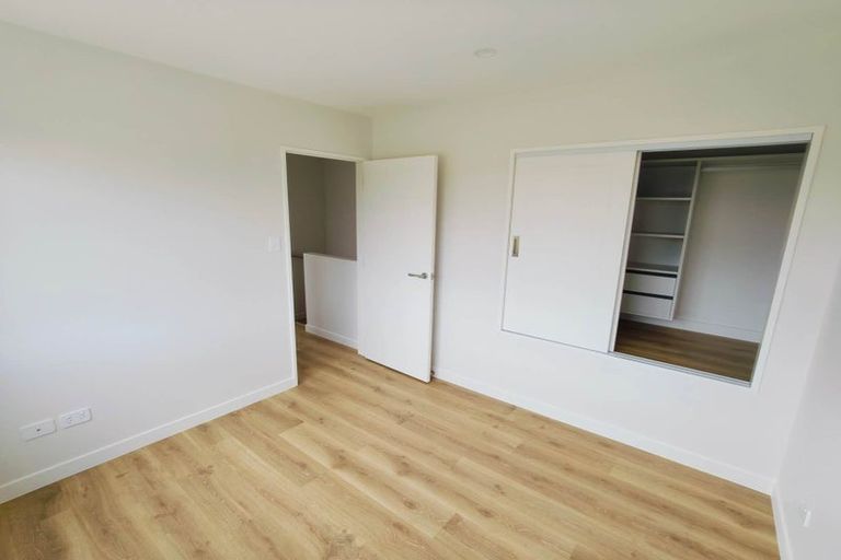 Photo of property in 24 Bela Vista Boulevard, Swanson, Auckland, 0614