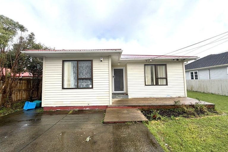 Photo of property in 51 Donnelley Drive, Wainuiomata, Lower Hutt, 5014