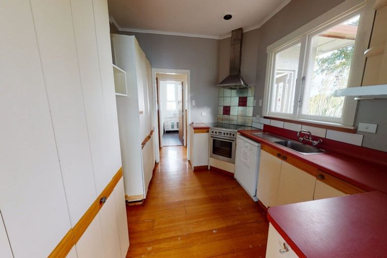 Photo of property in 12 Vera Street, Marton, 4710