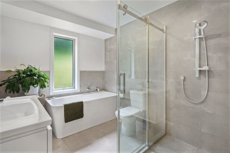 Photo of property in 9 Siesta Terrace, Gulf Harbour, Whangaparaoa, 0930