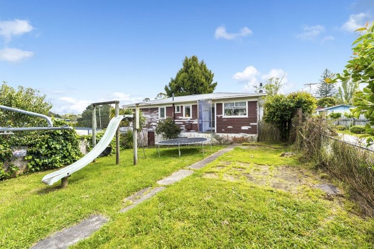 Photo of property in 58 Chorley Avenue, Massey, Auckland, 0614
