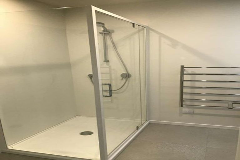 Photo of property in 11b Cuba Street, Petone, Lower Hutt, 5012