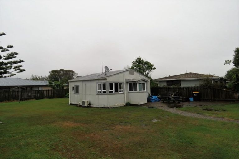 Photo of property in 58 Henley Street, Westport, 7825