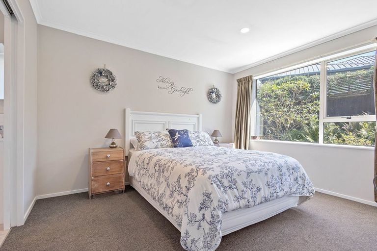 Photo of property in 18 Mcdougal Place, Kaiapoi, 7630