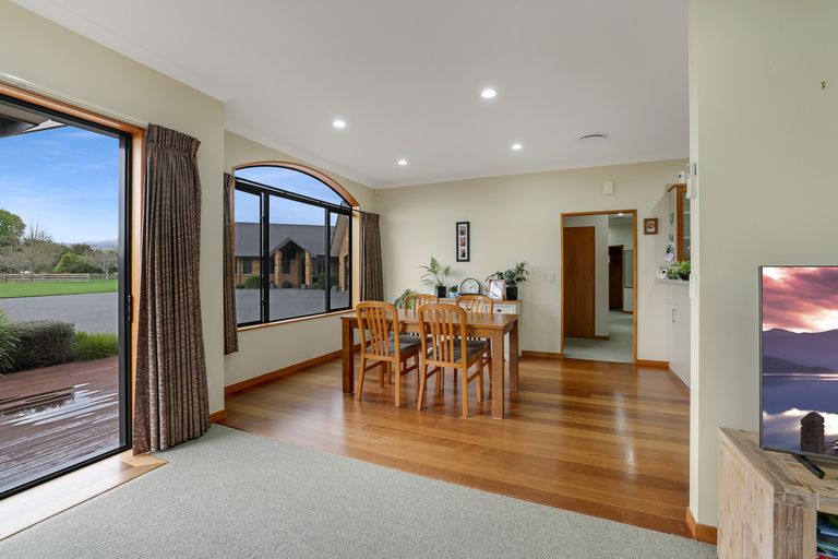 Photo of property in 681 Beechey Street, Pirongia, 3802