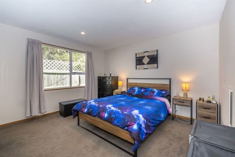 Photo of property in 2/74 Wildberry Street, Woolston, Christchurch, 8023