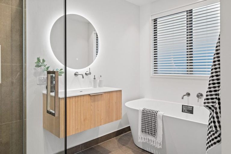 Photo of property in 16 Gingko Lane, Marshland, Christchurch, 8051