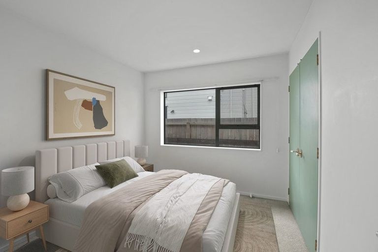 Photo of property in 1/256 Hibiscus Coast Highway, Orewa, 0931