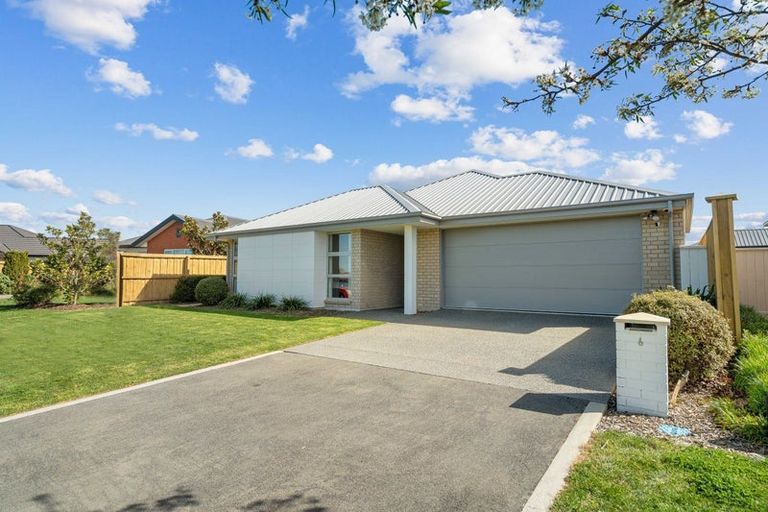 Photo of property in 6 Fernham Way, Rolleston, 7615