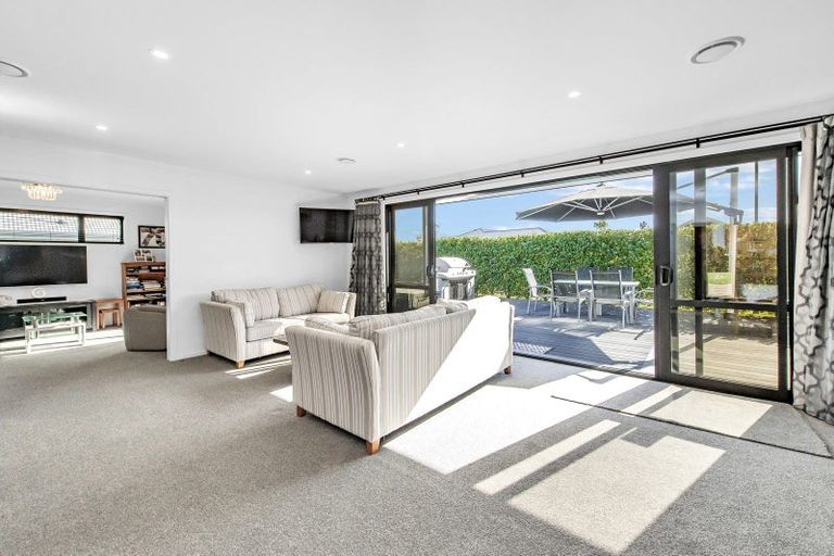 Photo of property in 12 Lignite Drive, Rolleston, 7614