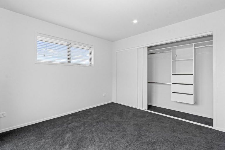 Photo of property in 15 Oakmill Drive, Casebrook, Christchurch, 8051