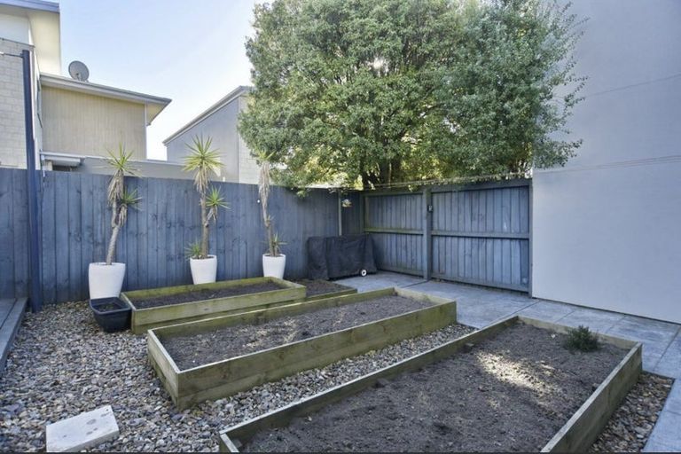 Photo of property in 4/62 King Street, Sydenham, Christchurch, 8023