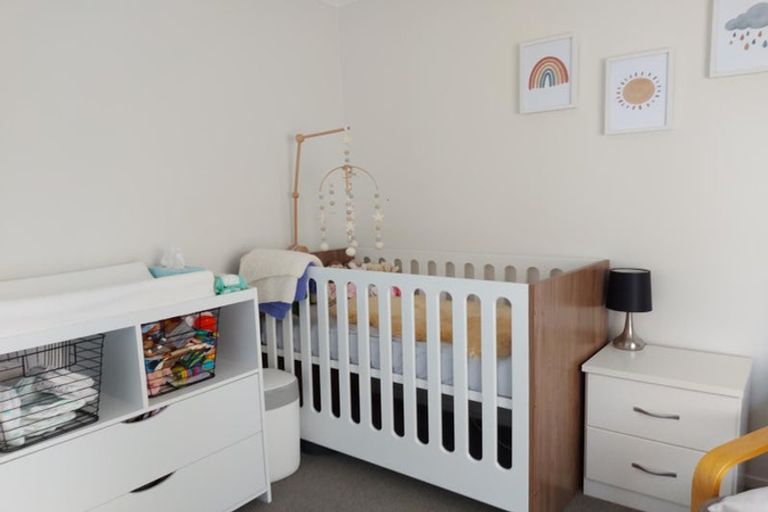 Photo of property in 41 Station Street, Hobsonville, Auckland, 0616