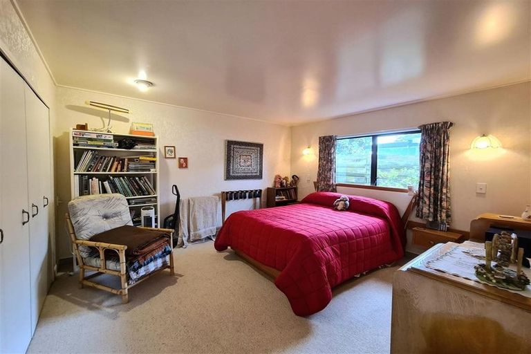 Photo of property in 100 Freyberg Avenue, Tamatea, Napier, 4112