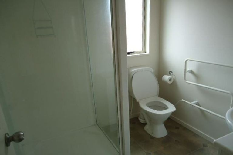 Photo of property in 2/37 Picton Avenue, Riccarton, Christchurch, 8011