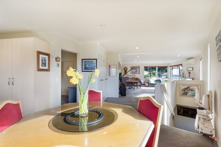 Photo of property in 1a Chester Road, Tawa, Wellington, 5028