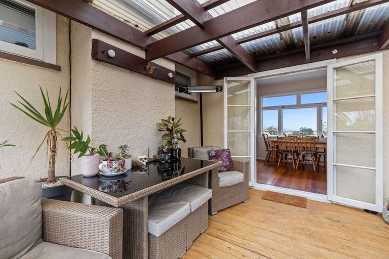 Photo of property in 9 Toi Street, Tawhero, Whanganui, 4501