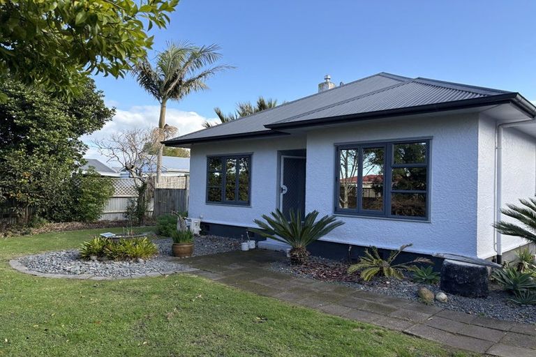 Photo of property in 22 Muir Street, Te Hapara, Gisborne, 4010