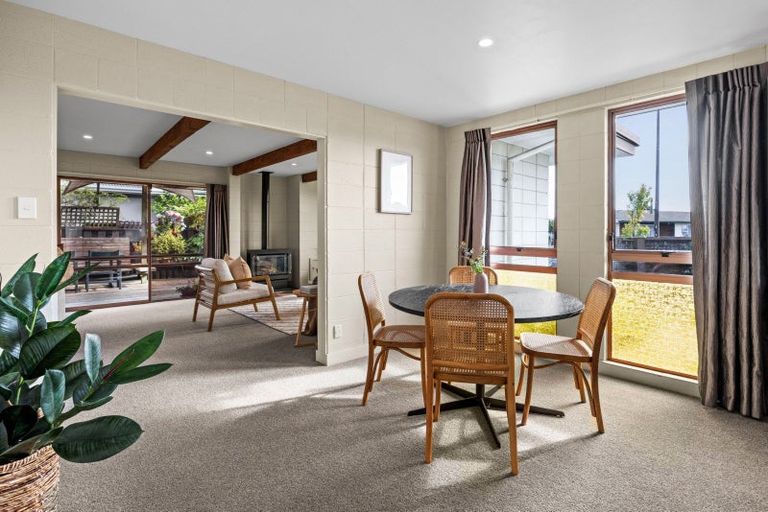 Photo of property in 27 Coventry Avenue, Tamatea, Napier, 4112