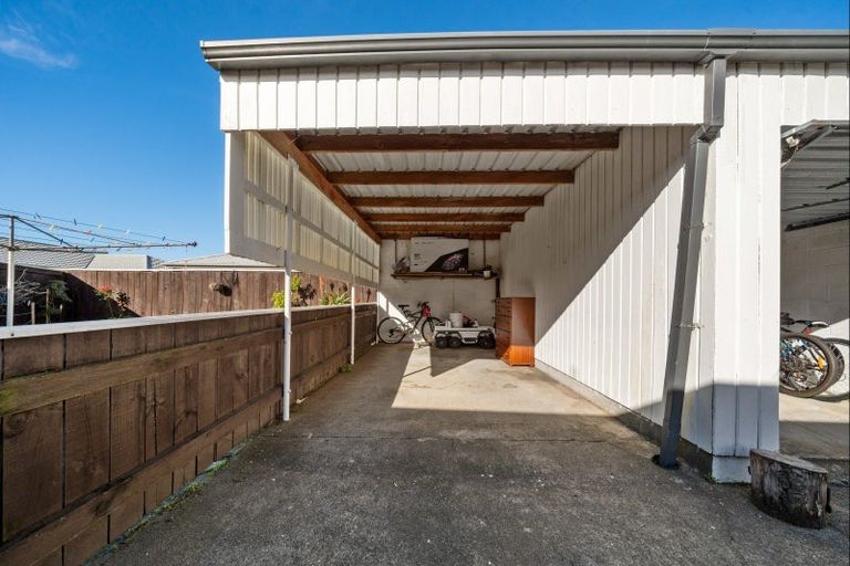 Photo of property in 28a Clemow Road, Fitzroy, New Plymouth, 4312