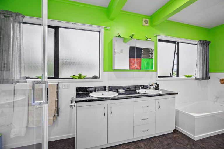 Photo of property in 413 Fergusson Drive, Thames, 3500