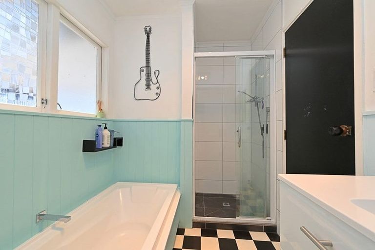 Photo of property in 65 Freyberg Avenue, Tamatea, Napier, 4112