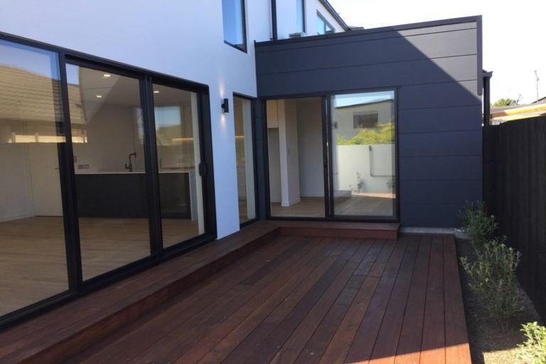 Photo of property in 15 Maxwell Street, Riccarton, Christchurch, 8041
