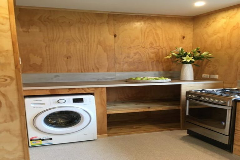 Photo of property in 7 Elliott Street, Johnsonville, Wellington, 6037