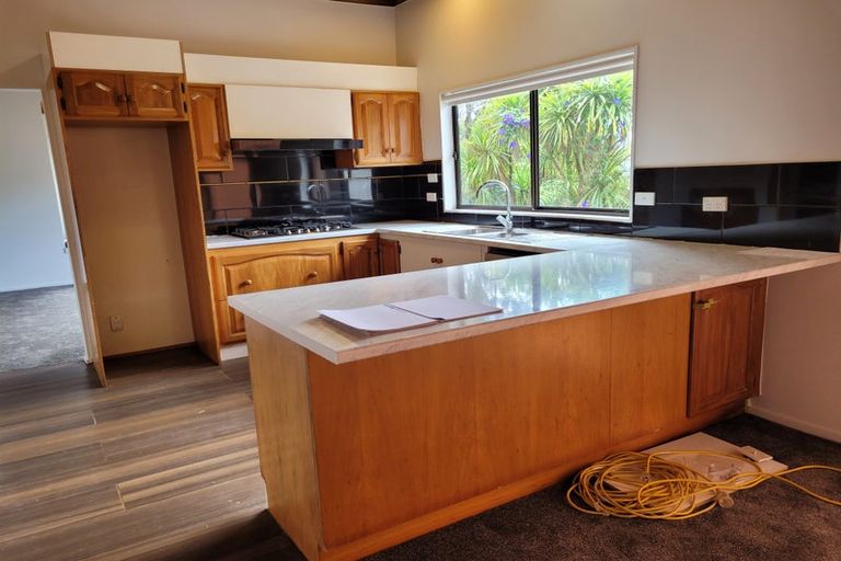 Photo of property in 64b Pleasant Road, Glen Eden, Auckland, 0602