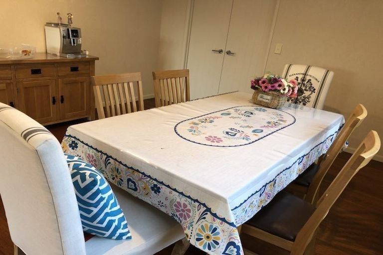 Photo of property in 41 Laurel Oak Drive, Schnapper Rock, Auckland, 0632