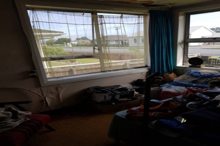 Photo of property in 30a Cobden Street, Westport, 7825